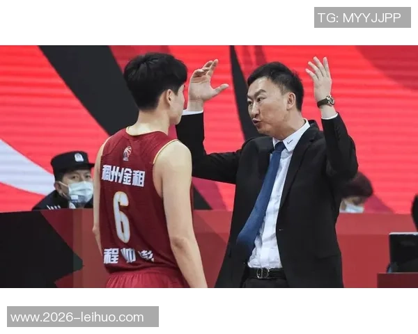 刘维伟激励杨瀚森勇敢前行面对挑战与质疑的坚定信念 刘维伟激励杨瀚森勇敢前行面对挑战与质疑的坚定信念